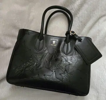 A.D.M.J 별 패턴 토트백 블랙