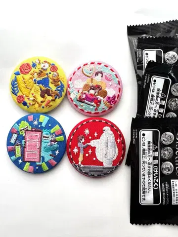 디즈니 자수 캔뱃지 부착 비스킷