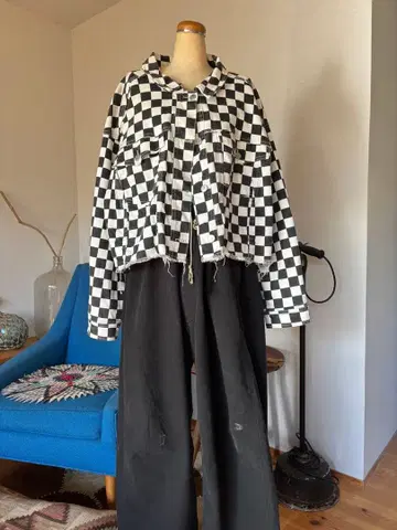 짧은 기장 넓은 폭 트래커 자켓 체크 무늬 깃발 TORO