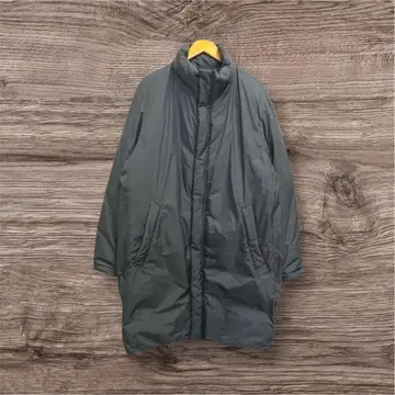 새상품급 유니클로 라이트 다운 코트 스탠드 카라 그레이 M