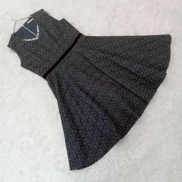 새상품급 [아베닐 에투알] (36) 실크 혼방 슬리브리스 원피스 플레어