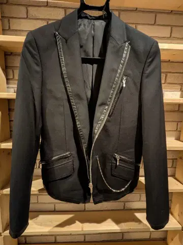 버팔로 보브스 블랙 지퍼 테일러드 자켓 S 사이즈