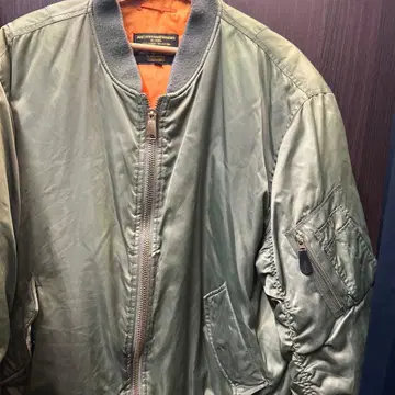 짧은 기장 MA-1 플라이트 자켓 alpha 스타일