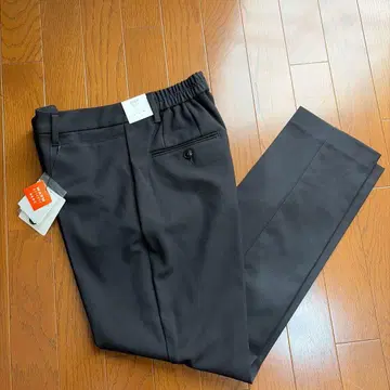 웜 리저브 스틱 팬츠