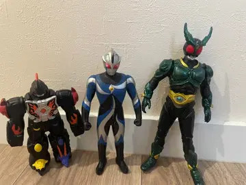 특촬물 피규어 3체 세트