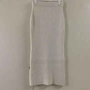 밴야드 스톰 아이보리 리브 롱 스커트