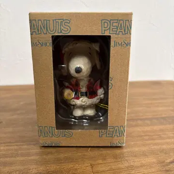 Jim shore Snoopy as Santa Mini Figurine