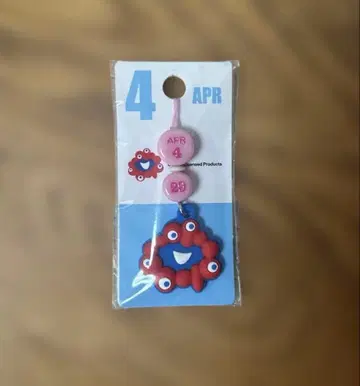 미야쿠미야쿠 생일 스트랩