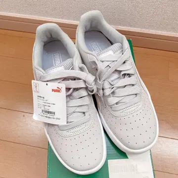 푸마 PUMA 스니커즈 라이트 그레이