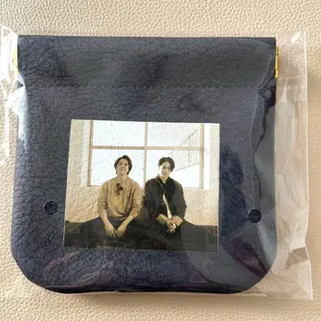 야마시타 토모히사 & 키쿠치 후마 T_F 파우치