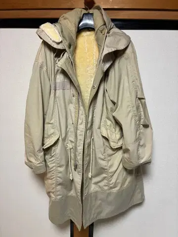 seeall 베이지 모즈 코트