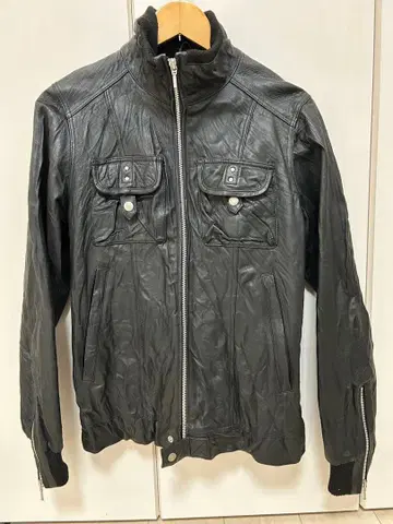 블랙 가죽 자켓