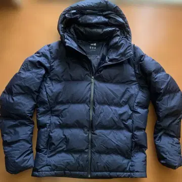 새상품급! 유니클로 심리스 다운 네이비 남성용 L 사이즈