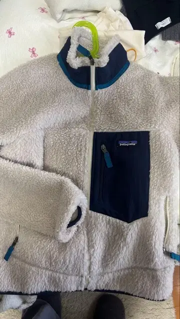 새상품급! patagonia 플리스 자켓 S 네이비