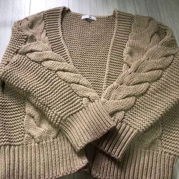 Via.J 케이블 짜임 가디건 사이즈 38