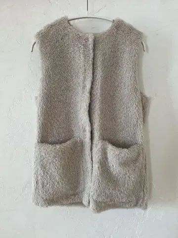 JULY NINE 베이지 퍼 베스트 S