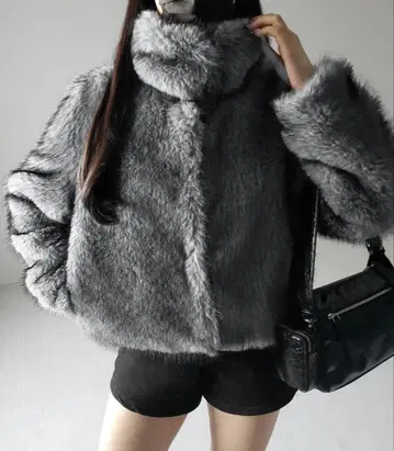 me+em select 스탠드 카라 믹스 퍼 숏코트 그레이