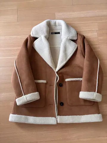ZARA 무스탕 코트 브라운