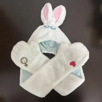 디즈니 원더랜드의 앨리스 화이트 토끼 팬캡 머플러