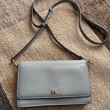 마이클코어스 숄더백 블루 그레이
