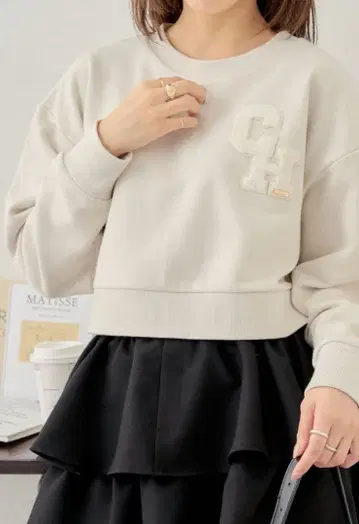 [ 미사용 새상품 택 포함 ] CHiCO(치코) BIG 로고 크루 맨투맨