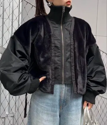 새상품급 etsinta 에신타 CIAOPANIC TYPY 퍼 절개 자켓