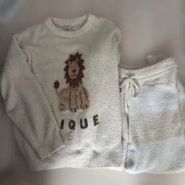 젤라또피케 라이온 자수 룸웨어 세트