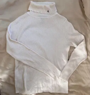 랄프 로렌 RLL 로고 자수 화이트 터틀넥 리브 상의