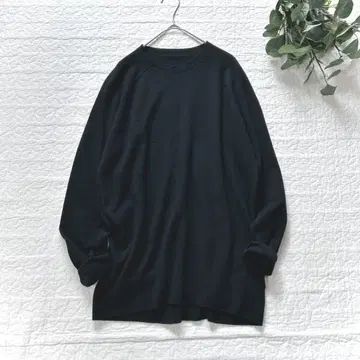 인기 두지엠 클라세 CAPRI 크루넥 풀오버 블랙