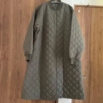 무인양품 올리브 그린 퀼팅 자켓 L 사이즈