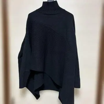 미카레 미카레 / 블랙 터틀넥 니트