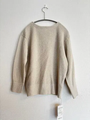 [ 미사용 ] INDIVI 2way 베이지 니트 스웨터