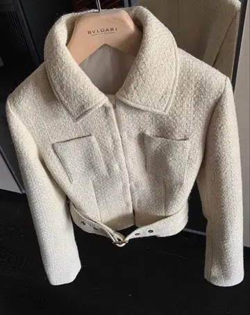 화이트 트위드 숏 자켓