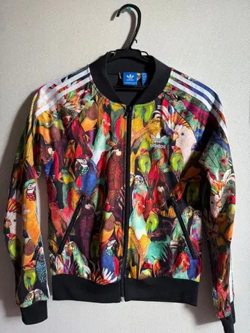 adidas 새 무늬 저지