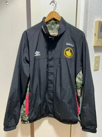 HELLRAZOR UMBRO JACKET