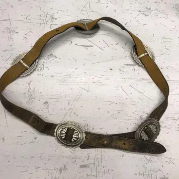 레트로 올드 빈티지 웨스턴 구제 의류 잡화 콘초 가죽 벨트