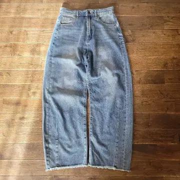 리디 배럴 레그 데님 커브 데님 팬츠