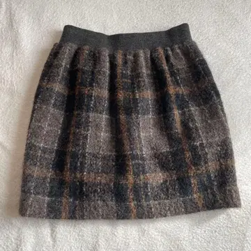 BEARDSLEY 체크 무늬 울 미니 스커트