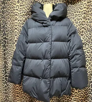 UNIQLO 후드 부착 블랙 다운 자켓 S