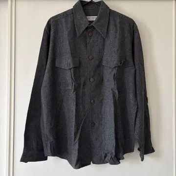 조르지오 아르마니 상의