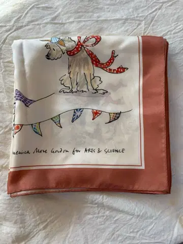 미사용 새상품 arts&science 실크 스카프