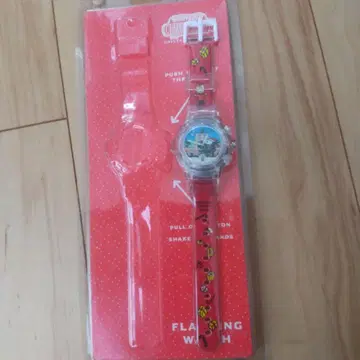 플래싱 워치 빨간색 파랑 캐릭터 포함