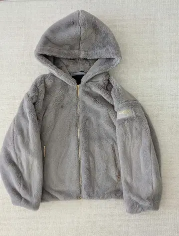 TATRAS 유모라 보아 플리스 자켓 후드티