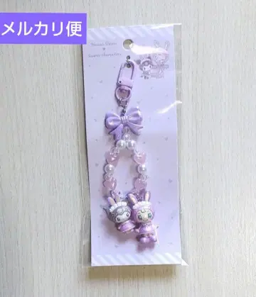 메조피아노 산리오 콜라보 키링 피아노짱 쿠로미 나루미야