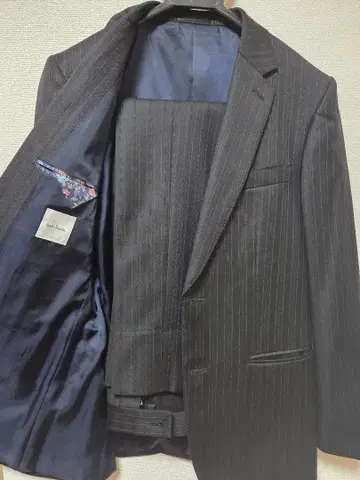 폴 스미스 블랙 스트라이프 수트 SOHO