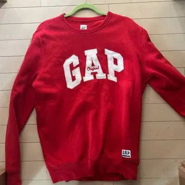 GAP 레드 크루넥 트레이닝복 M
