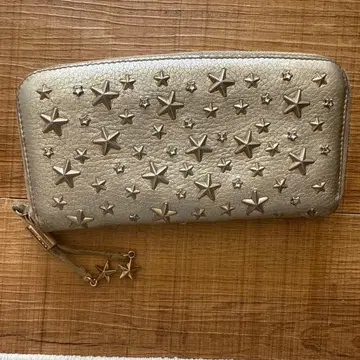 실버 별 모양 스터드 장지갑 jimmychoo 가격 인하