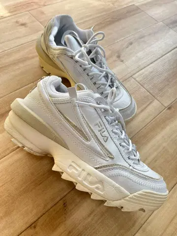 FILA SNS 인기 밑창 투박한 밑창 남녀 공용 스니커즈