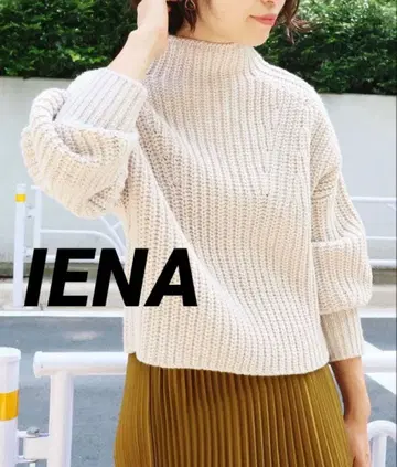 이에나 IENA HIBISCUS 숏 기장 니트 스웨터
