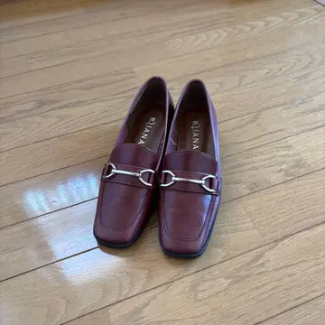 다이애나 로퍼 비트